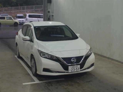 NISSAN LEAF