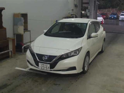 NISSAN LEAF
