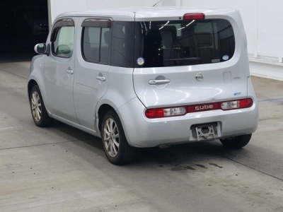 NISSAN CUBE