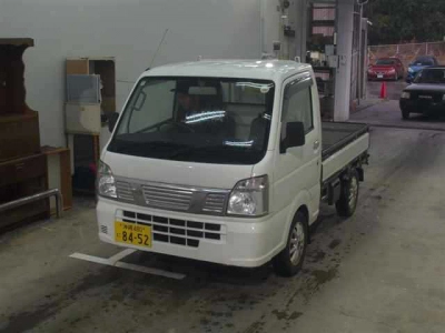 NISSAN CLIPPER