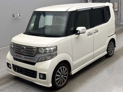 HONDA N BOX CUSTOM