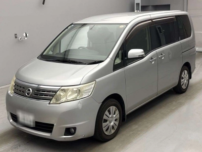 NISSAN SERENA