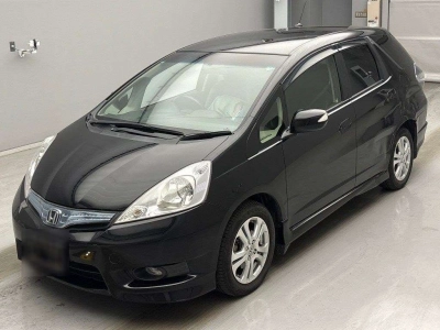 HONDA FIT SHUTTLE HYBRID