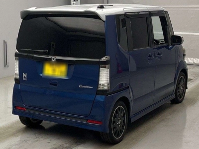 HONDA N BOX CUSTOM