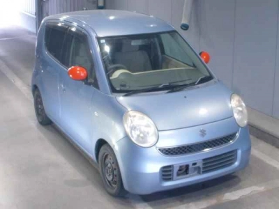 SUZUKI MRWAGON