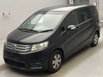 HONDA FREED SPIKE