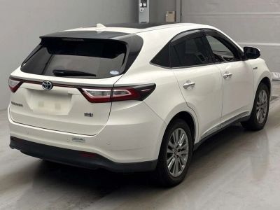 TOYOTA HARRIER HYBRID