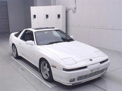 TOYOTA SUPRA