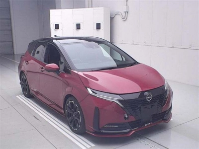NISSAN AURA