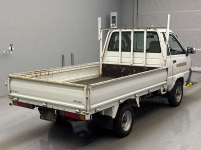 TOYOTA LITE ACE TRUCK