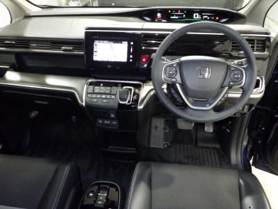 HONDA STEPWGN SPADA