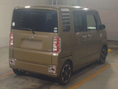 DAIHATSU WAKE