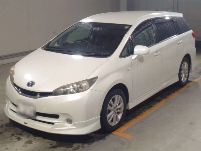TOYOTA WISH