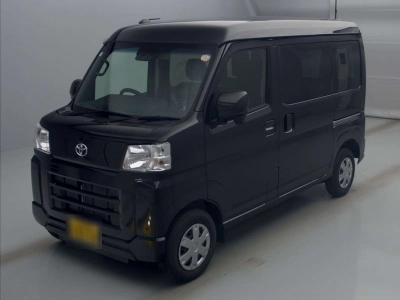 TOYOTA PIXIS VAN