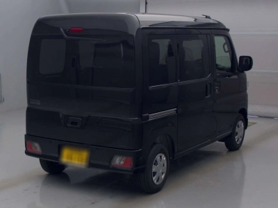 TOYOTA PIXIS VAN