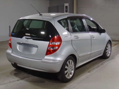 MERCEDES BENZ A CLASS