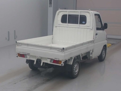 NISSAN CLIPPER TRUCK