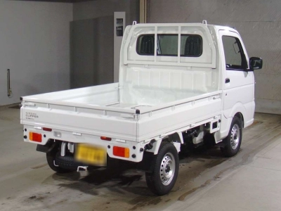 NISSAN CLIPPER TRUCK