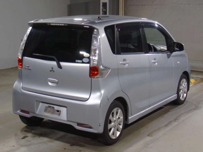 MITSUBISHI EK CUSTOM