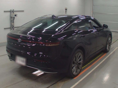 TOYOTA CROWN CROSSOVER