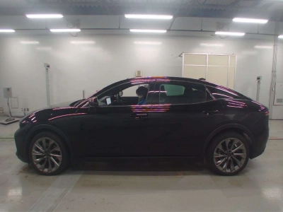 TOYOTA CROWN CROSSOVER