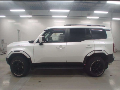 TOYOTA LAND CRUISER 250