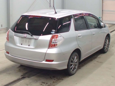 HONDA FIT SHUTTLE