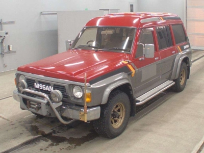 NISSAN SAFARI
