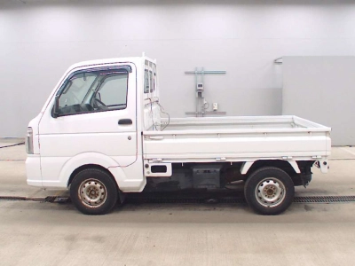 NISSAN NT100 CLIPPER