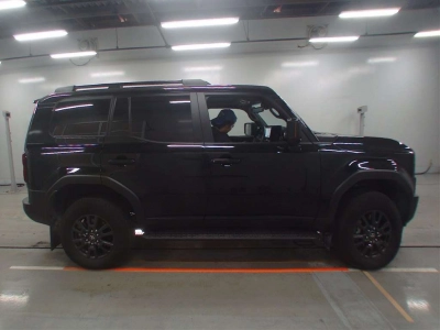 TOYOTA LAND CRUISER 250