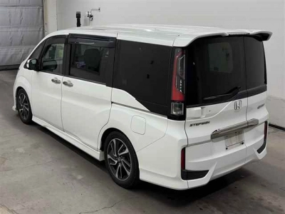 HONDA STEPWGN SPADA