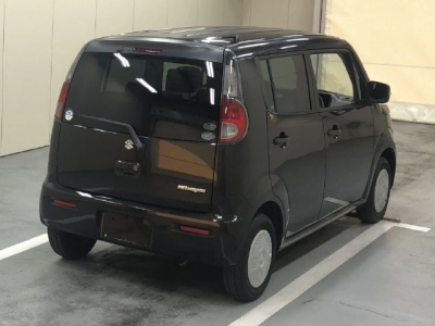 SUZUKI MRWAGON