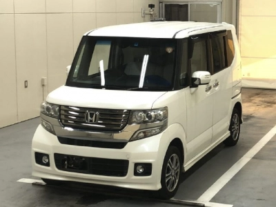 HONDA N BOX CUSTOM