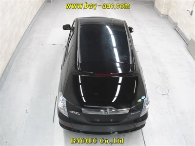 HONDA FIT SHUTTLE HYBRID