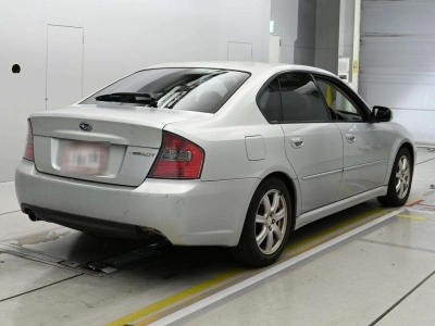 SUBARU LEGACY B4