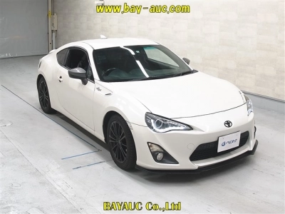 TOYOTA 86