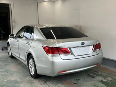 TOYOTA CROWN HYBRID