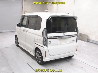 HONDA N BOX CUSTOM