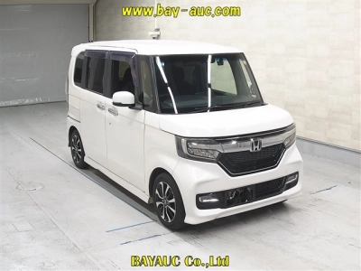 HONDA N BOX CUSTOM