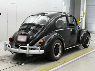 VOLKSWAGEN BEETLE