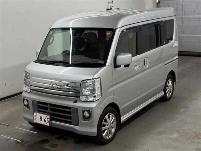 MITSUBISHI TOWN BOX