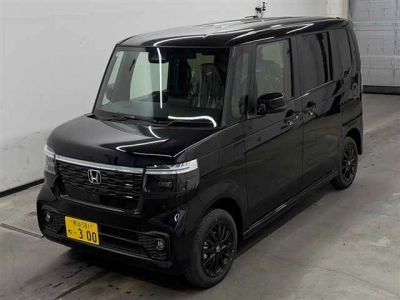 HONDA N BOX CUSTOM