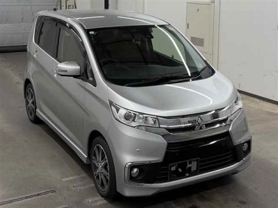 MITSUBISHI EK CUSTOM