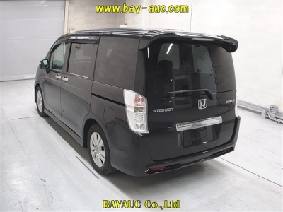 HONDA STEPWGN SPADA