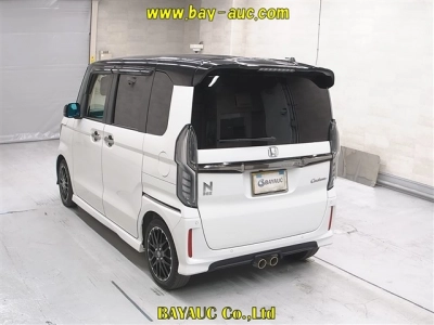 HONDA N BOX CUSTOM