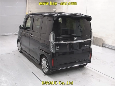HONDA N BOX CUSTOM