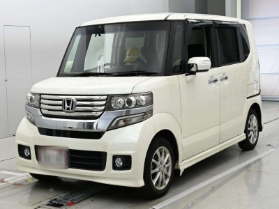 HONDA N BOX CUSTOM