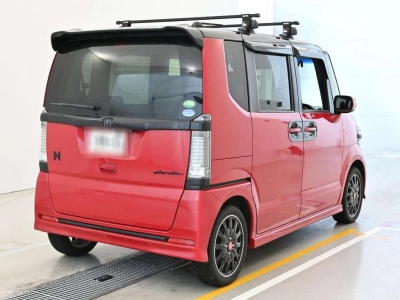 HONDA N BOX CUSTOM