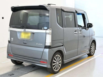 HONDA N BOX CUSTOM