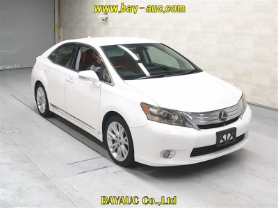 LEXUS HS